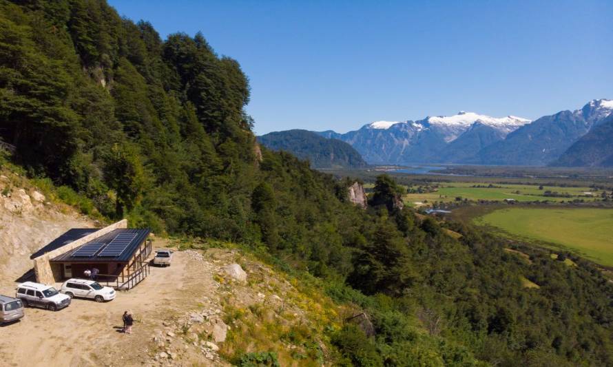 Municipio cede en comodato “Refugio Cerro Cordón” a Club de Montaña Nevados de Aysén