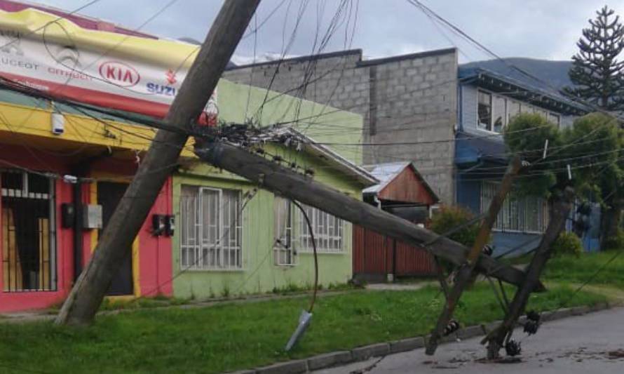 Región de Aysén acumula 35 choques a postes del téndido eléctrico en lo que va del año