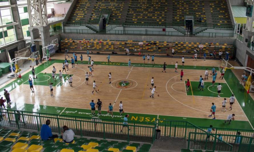 A más de cien niños congregó realización de primera Clínica de Baloncesto 2019 en Puerto Aysén