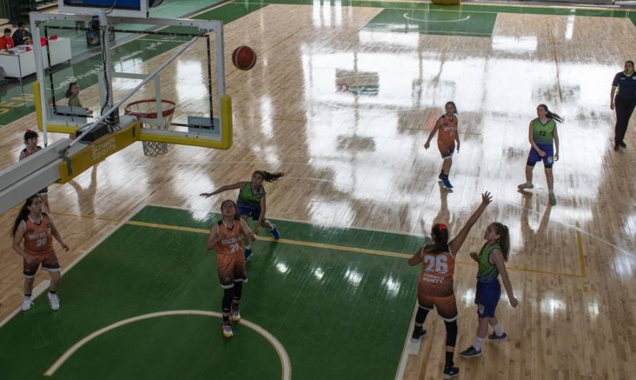 Durante toda la semana se desarrollará campeonato de básquetbol “Copa Aysén”