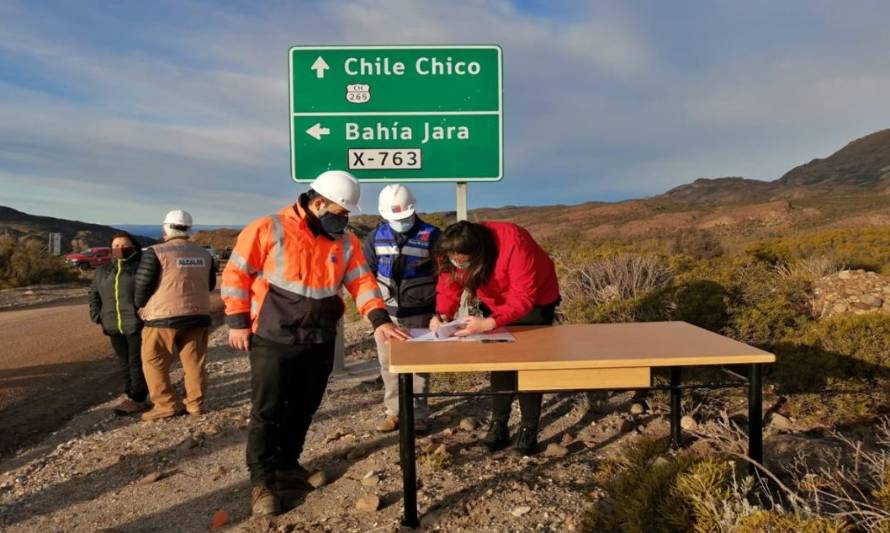 Comienza pavimentación entre Chile Chico y cruce a Bahía Jara