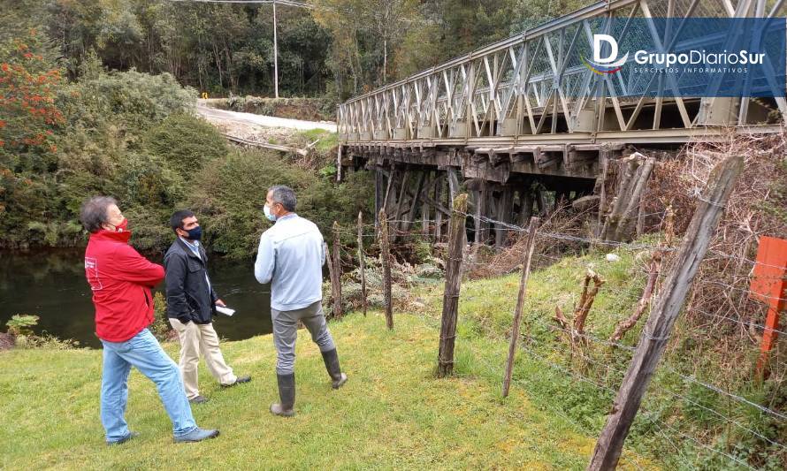 Autoridades conocen en terreno detalles del incidente del guía expulsado del río Los Palos