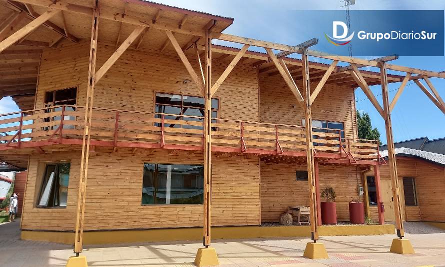 Chile Chico: Municipio mejora Casa de la Cultura y crea nuevo espacio para biblioteca “Tehuelche”