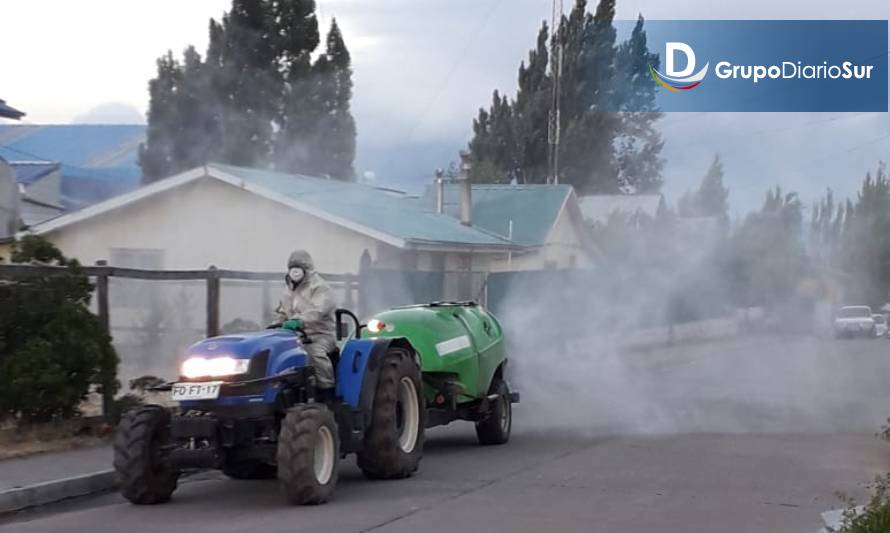 Ante aumento de contagios volverán a sanitizar Chile Chico  