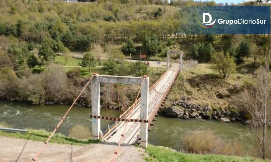 Coyhaique: Carabineros auxilió a sujetos que ingresaron al río Simpson