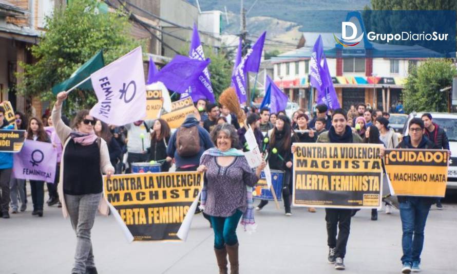 Prodemu y Sernameg evalúan ejecución de la mesa técnica regional