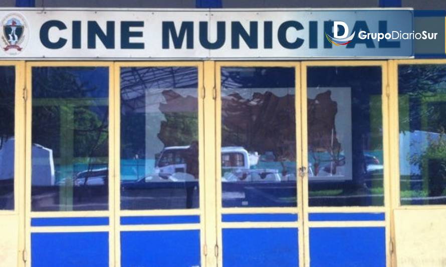 Vecinos de Puerto Aysén decidirán destino del cine municipal