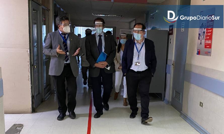 Subsecretario de Redes Asistenciales visita Hospital Regional Coyhaique