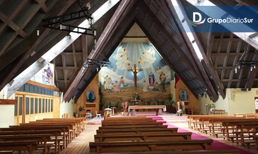 Iglesia católica de Aysén festeja Semana Santa virtual