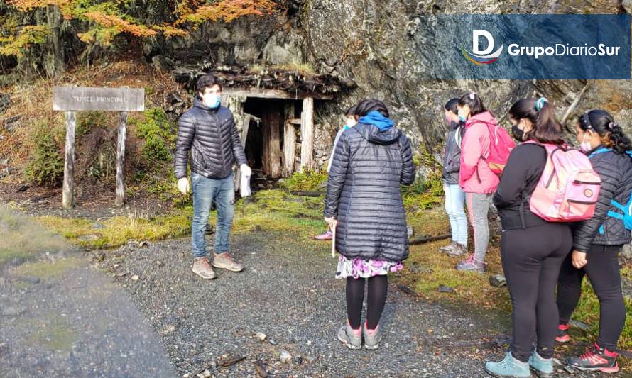 UACh comparte experiencias con alumnos de la cuenca del Lago Chelenko