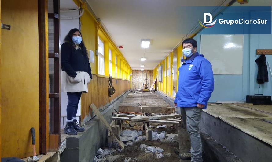 Mejoran infraestructura en escuela Hamburgo de Puyuhuapi