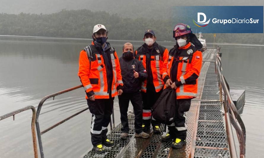 Bomberos de Cisnes apoyó creación de Brigada de Bomberos en Melimoyu