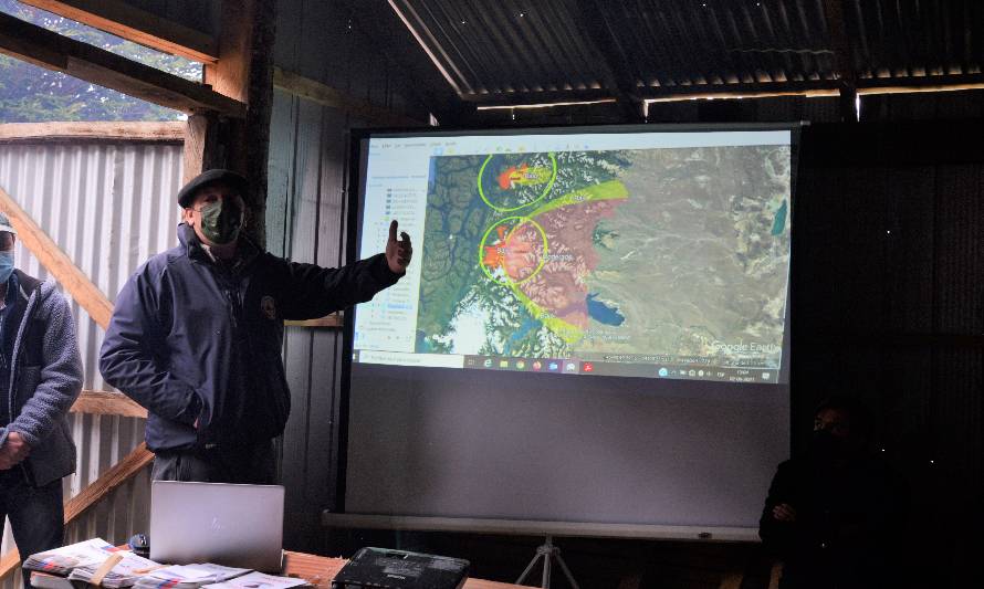 Informan plan de contingencia ante posible erupción del volcán Hudson