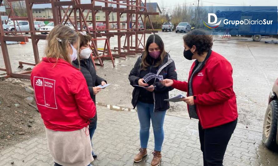 Autoridades difunden medidas laborales dirigidas a mujeres