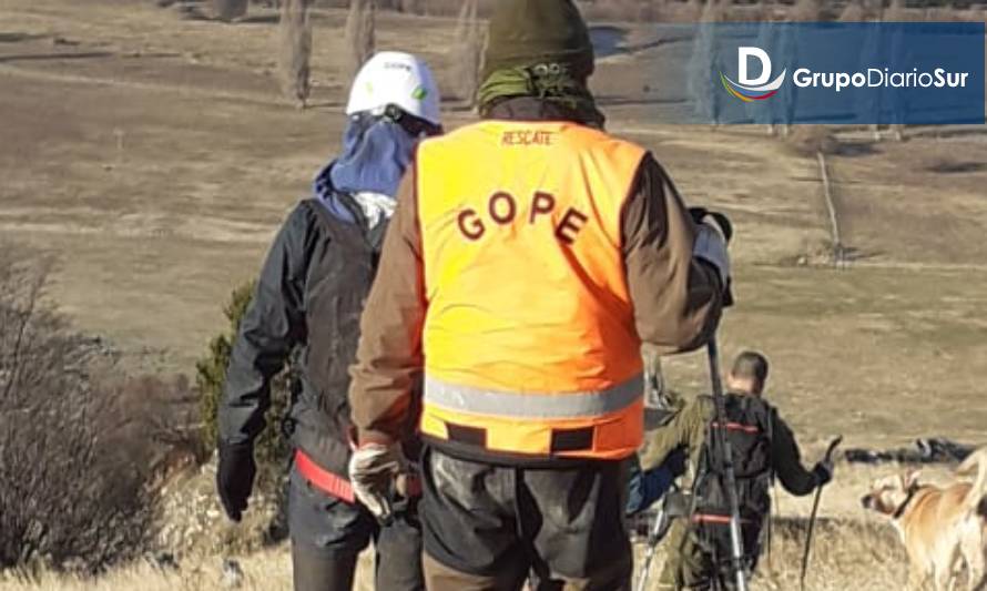 Gope rescató a excursionistas extraviados en cerro Panguilemu