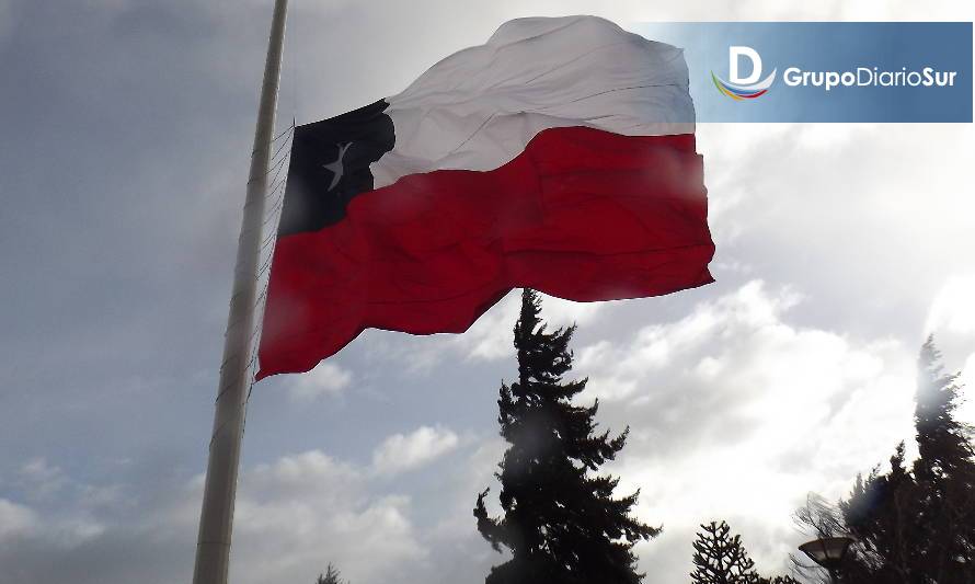 Izarán la bandera del bicentenario en Plaza de Coyhaique 