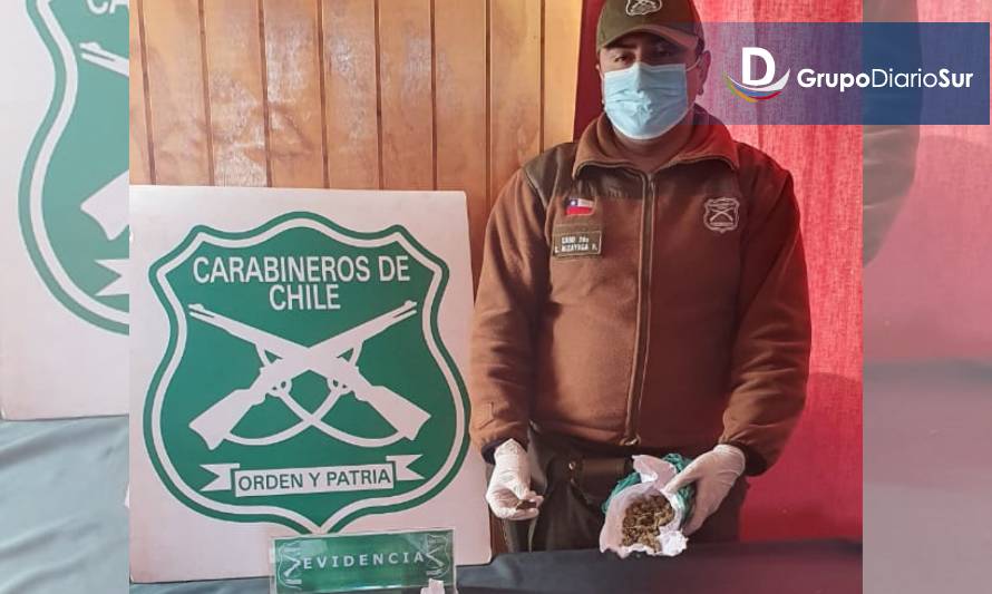 Detienen a sujeto por tráfico de drogas en Villa La Tapera