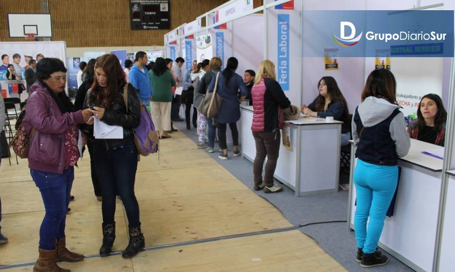 Sence invita a Feria Laboral presencial en Coyhaique