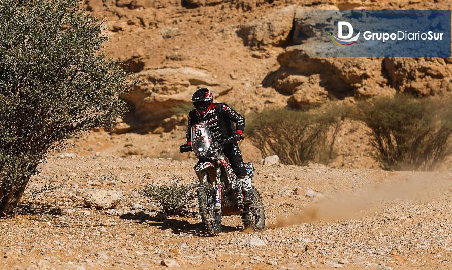 Patricio Cabrera mantiene su ascenso en el Rally Dakar