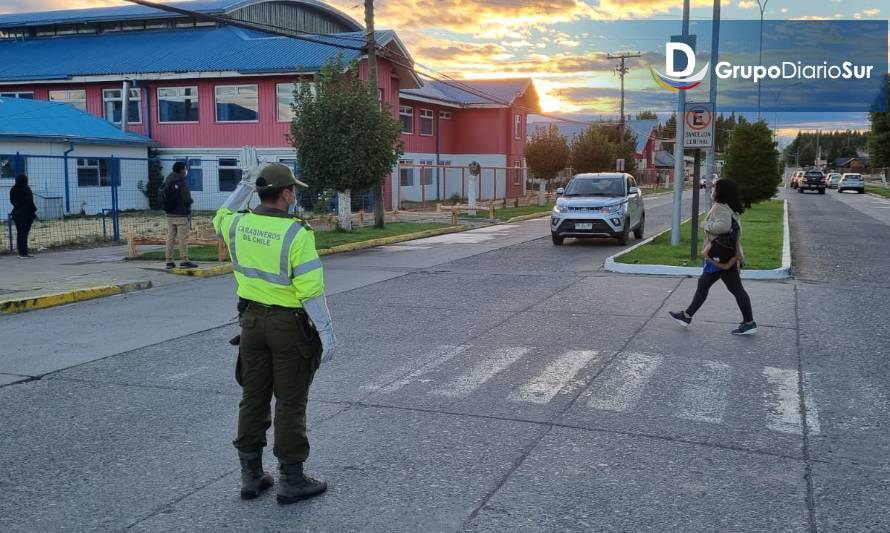 Gran congestión vehicular marca retorno a clases en la Región de Aysén