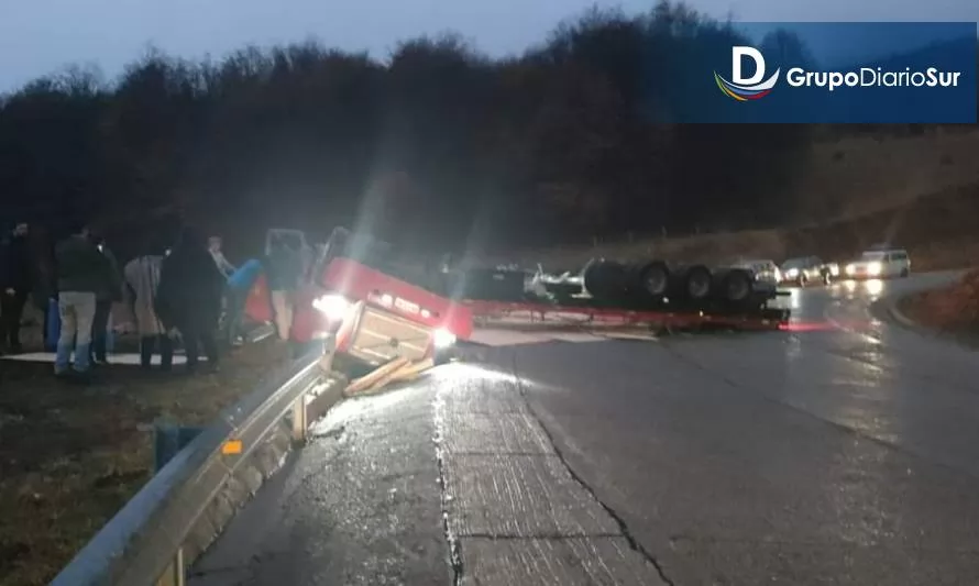 Dos accidentes vehiculares anoche en Coyhaique