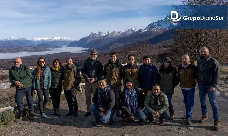 UACh y UICN firman convenio para mejorar conservación en áreas protegidas de la patagonia chilena