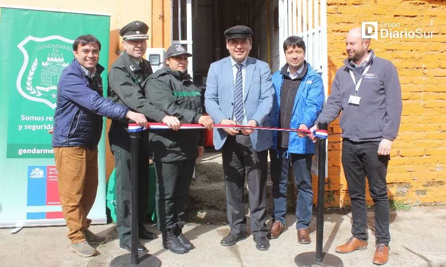 Gendarmería inauguró nuevas calderas del CCP de Coyhaique