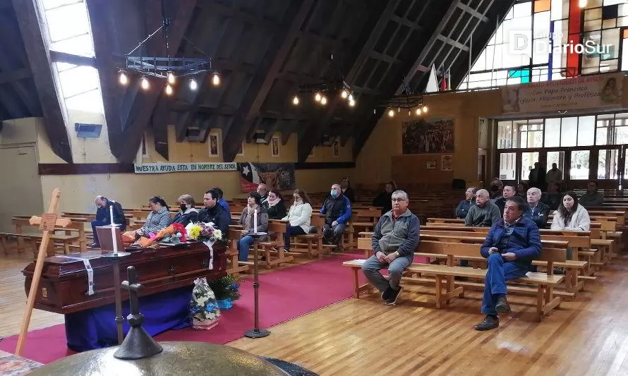 En Catedral de Coyhaique despidieron al "Aysenino porfiado"