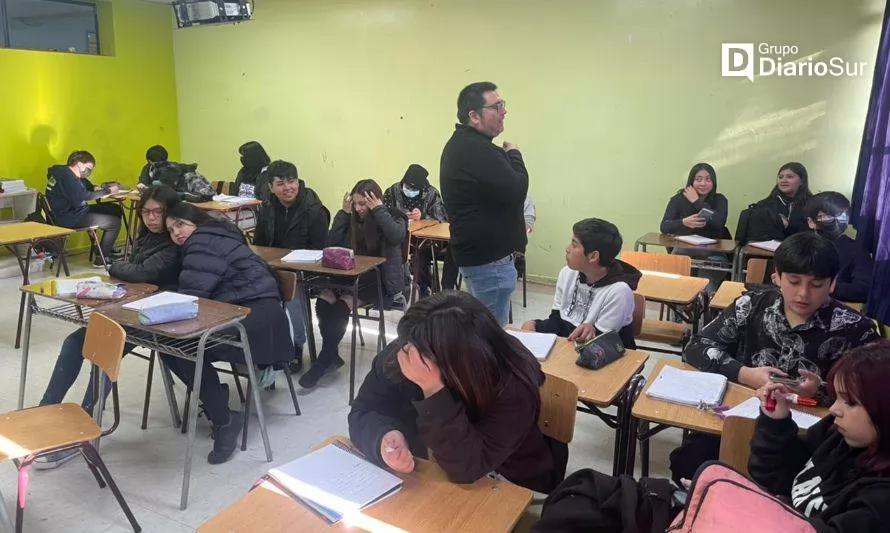 Realizan campaña sobre contaminación atmosférica a colegios de Coyhaique