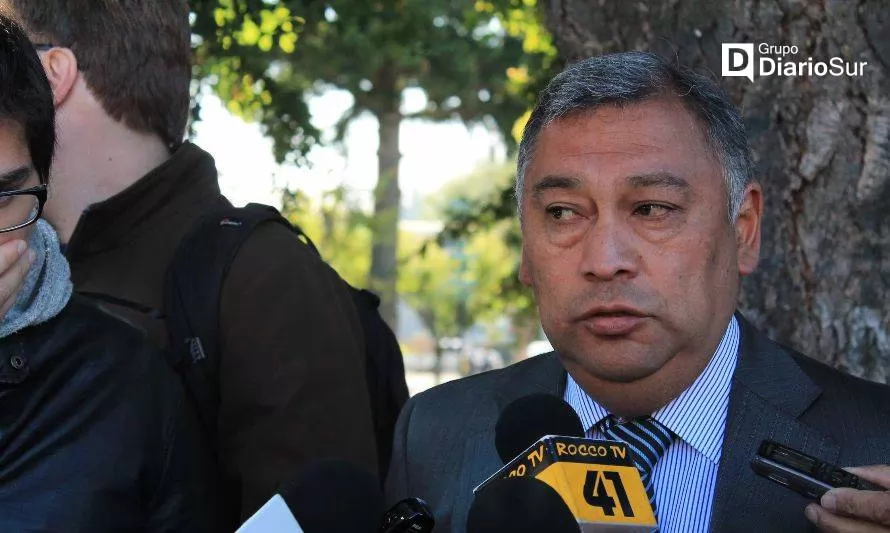 Caso luminarias: reformalizan a ex alcalde de Coyhaique por sobornos