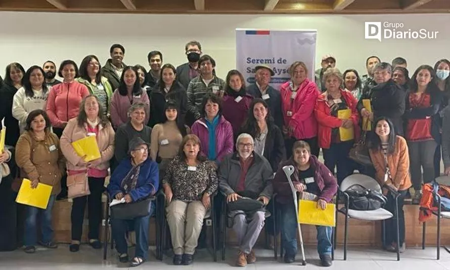 Demandas ciudadanas se toman cierre de la Primera Cumbre de Salud en Aysén