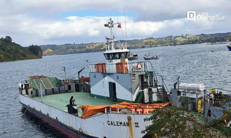 Nave Caleman II reemplazará a barcaza Padre Antonio Ronchi en Fiordo Mitchell