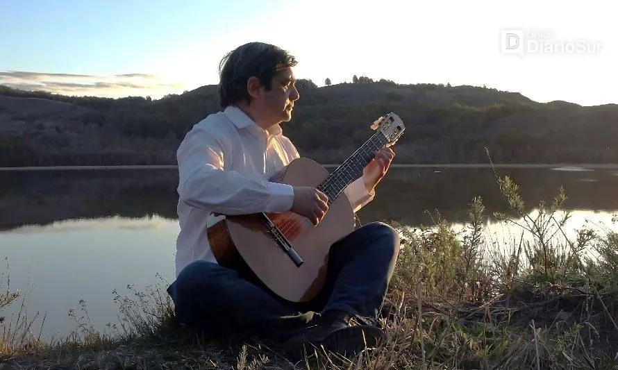 Juan Mouras presentará CD "Concierto Patagonia"