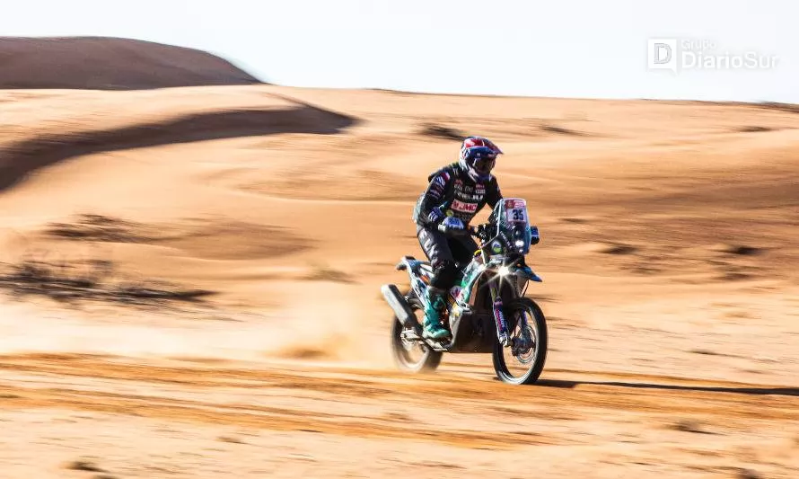 Cabrera acelera a fondo y consigue su mejor día en el Dakar