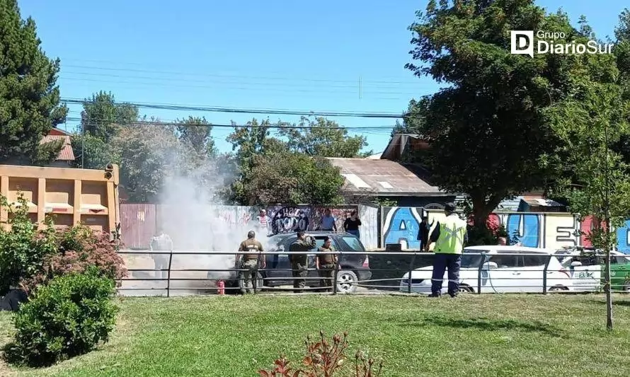 Vehículo se incendió en centro de Coyhaique