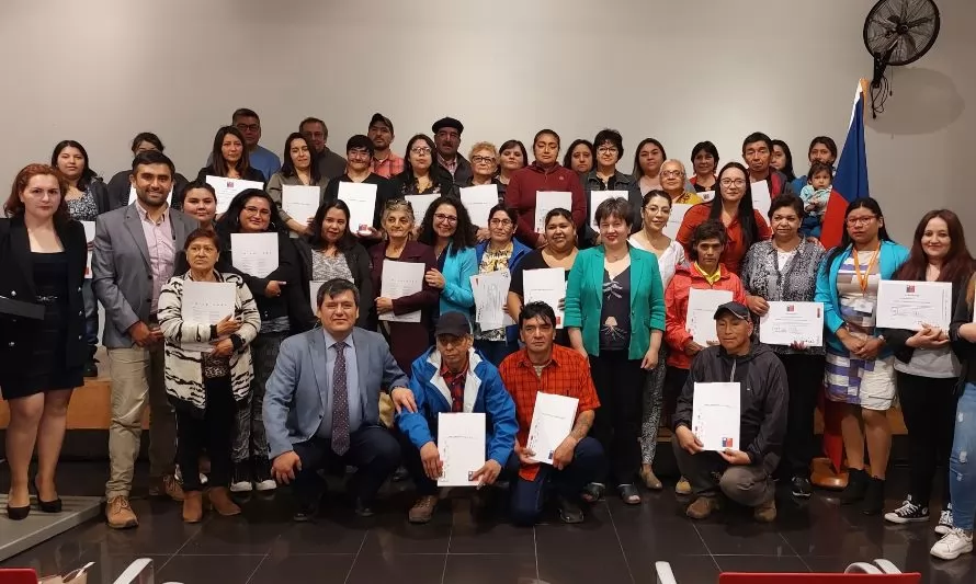 Premian a más de 80 personas a través de programa de emprendimiento indígena