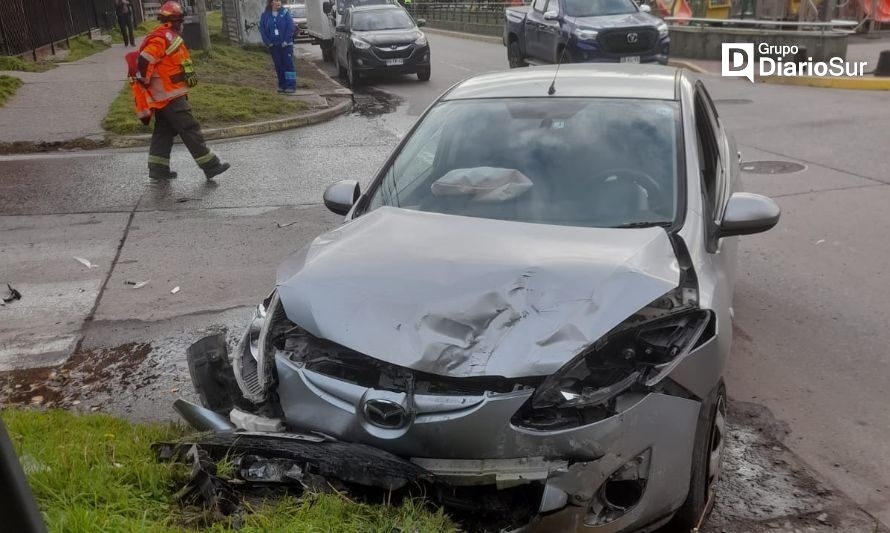 Una persona lesionada en colisión de dos vehículos