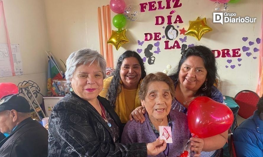 Comedor solidario celebró el Día de la Mamá en Coyhaique