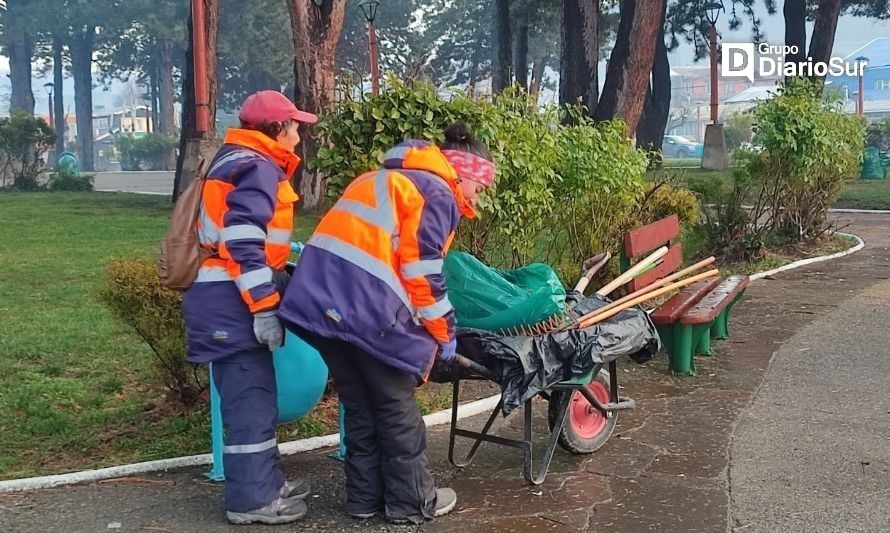 Realizan limpieza ante la llegada del invierno en Cochrane