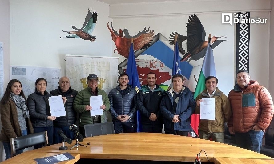 Subdere financiará tres proyectos de recintos deportivos en Coyhaique