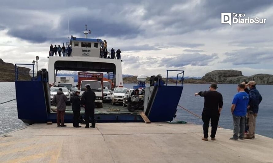 Barcaza Chelenko sufrió nuevo percance en lago General Carrera