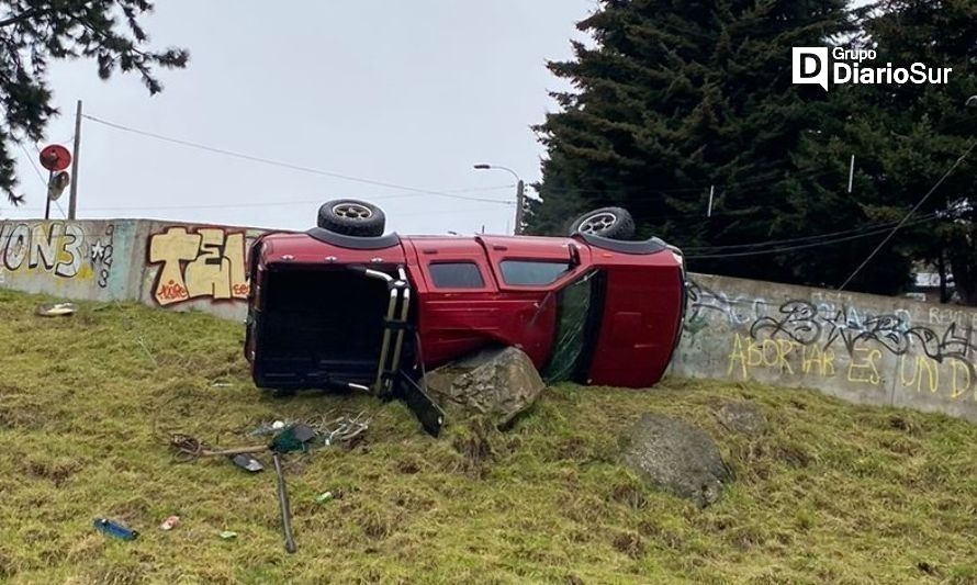 Accidente en Coyhaique: se salvó gracias a la "roca milagrosa"