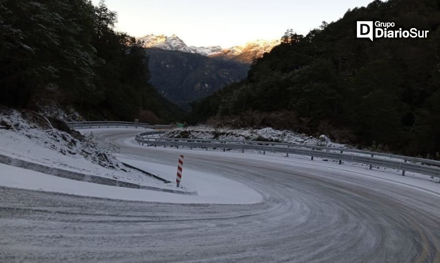 Vialidad trabajó para rebajar la escarcha en la Ruta 7 Norte