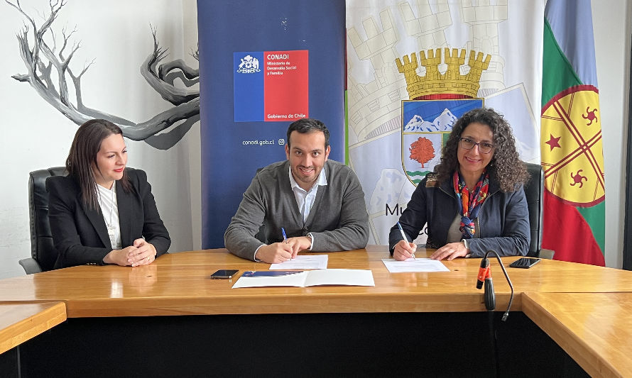 Colaboración entre Municipalidad de Coyhaique y Conadi beneficiará a emprendedores indígenas