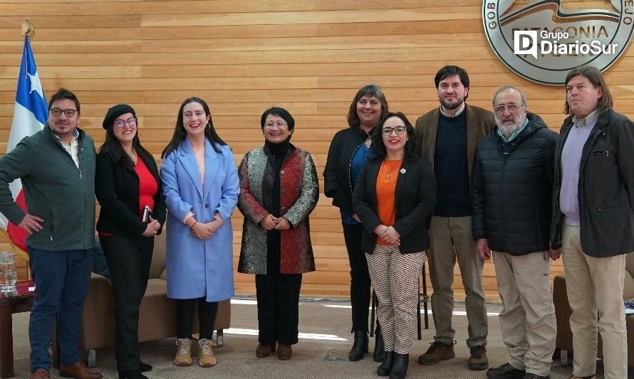 Candidatos a la Rectoría de UAysén debatieron en el Gobierno Regional