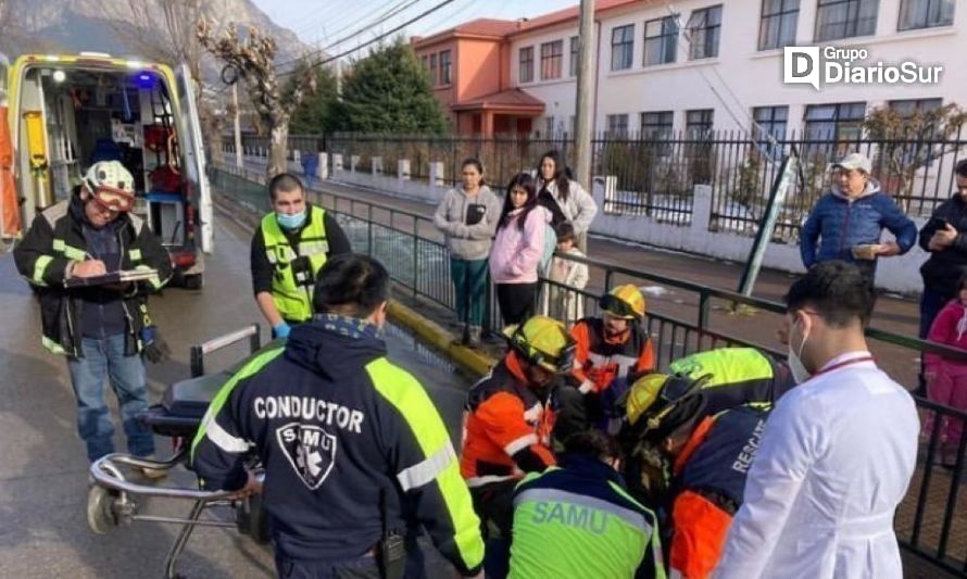 Taxi atropelló a mujer en Coyhaique