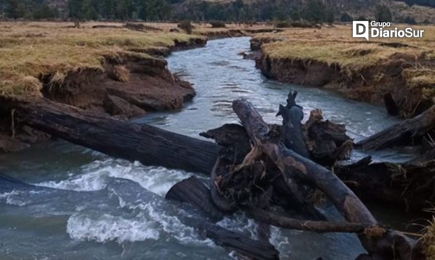 Buscan a hombre desaparecido en río de Puerto Aysén