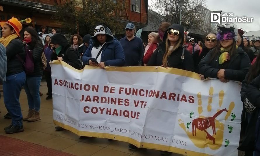 Se agudiza conflicto de asistentes de la educación y este jueves es clave