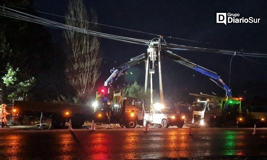 Edelaysen continúa en faenas por corte de luz