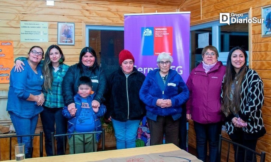 Promovieron liderazgo femenino en Puerto Guadal y Río Tranquilo